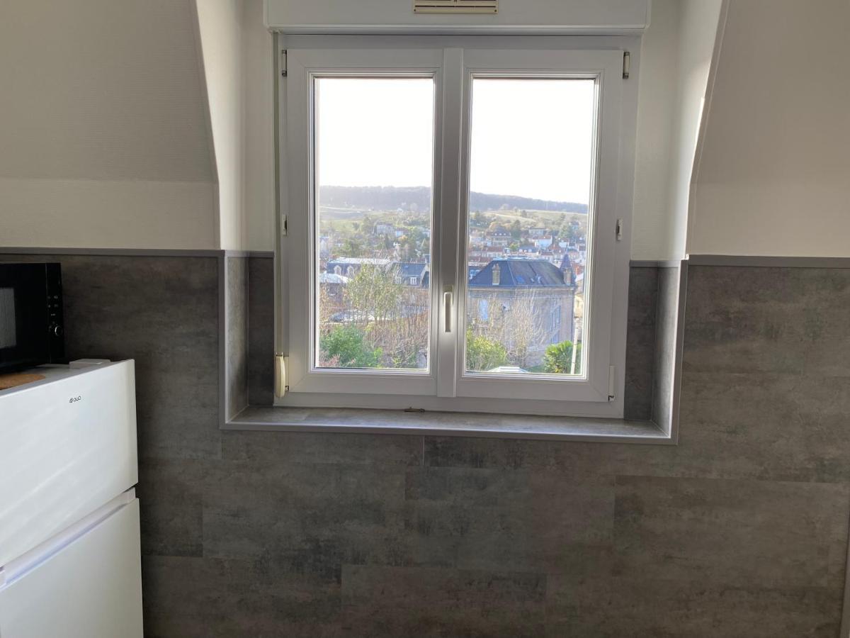 Apartment L'elegant: 80m2 Vue Sur Vignoble Au Centre D'epernay!! *